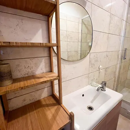 Cosy Studio Rez De Jardin Climatise Marseille Exterior photo